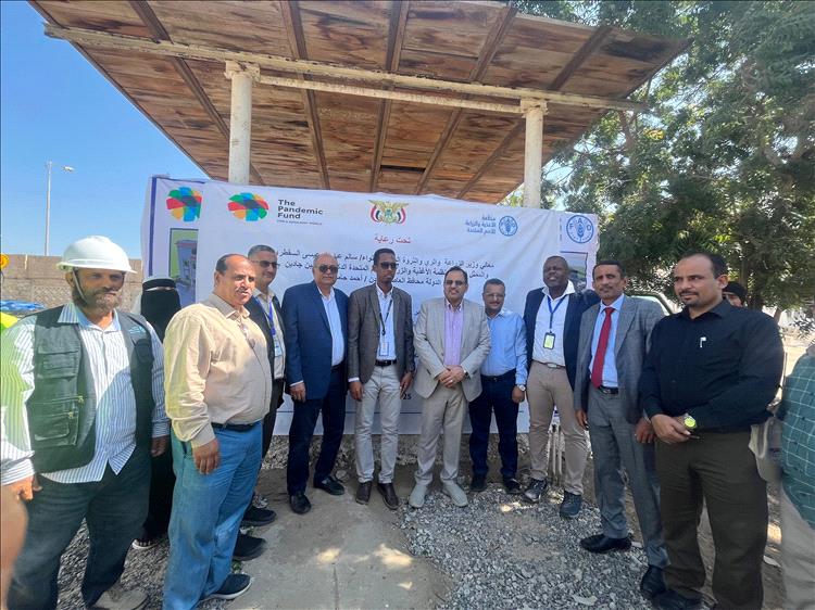 الوزير السقطري و"الفاو" يفتتحان المبنى الرئيسي للصحة الحيوانية والإرشاد والتدريب الزراعي ويضعان حجر الأساس للمختبر البيطري بعدن