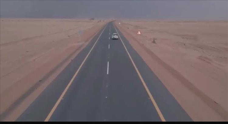 البرنامج السعودي لإعمار اليمن يعيد تأهيل الطرق لتحسين البنية التحتية وخدمة الملايين