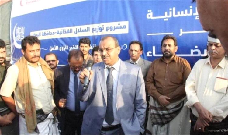 الخلية الإنسانية في المقاومة الوطنية تسير قافلة مساعدات لنازحي محافظة البيضاء