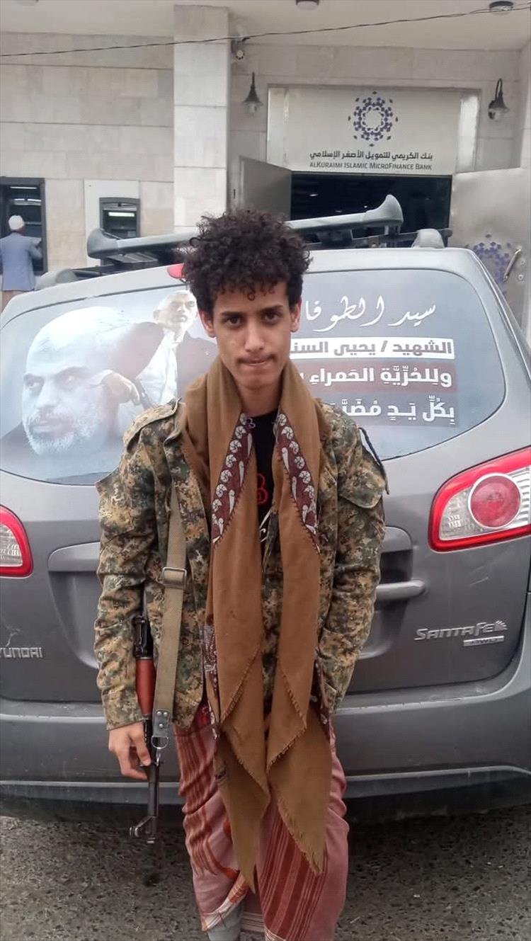 والد جندي يطالب أمن تعز بالقبض على مسلحين حاولوا اغتيال نجله