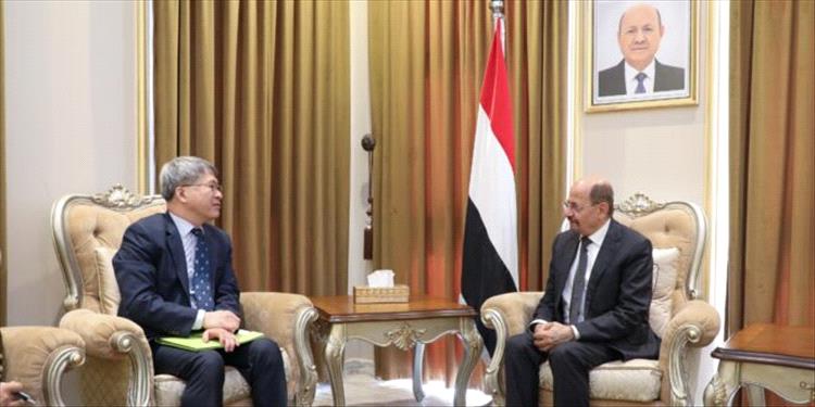 وزير الخارجية يبحث مع السفير الكوري آفاق التعاون المستقبلي