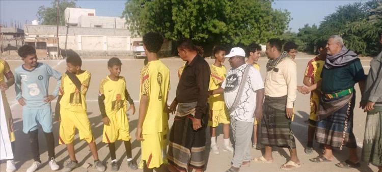 بحضور رئيس انتقالي خنفر.. انطلاق دوري الناشئين للفقيدين عبدالله جرادي وعلي المشرقي في منطقة الحصن