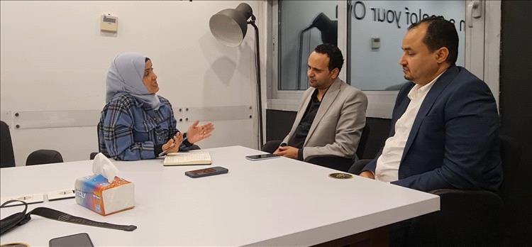 اللجنة الوطنية تنهي التحقيق في (258) حالة انتهاك بحق الصحفيين وتدعو إلى تعزيز حماية حرية الصحافة