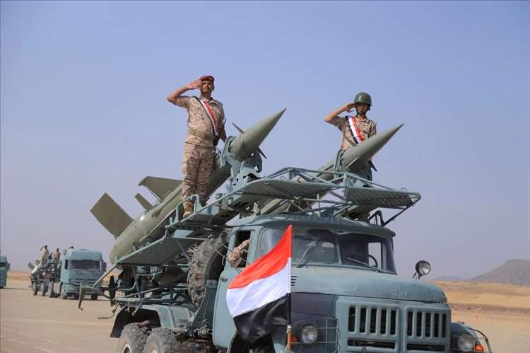 ما آفاق وتحديات الهجوم البري المحتمل ضد الحوثيين؟