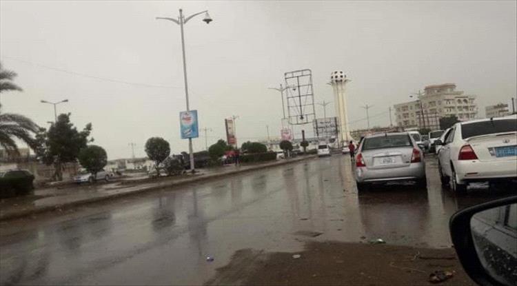 الأرصاديتوقع أمطاراً بالمناطق الساحلية والجبلية
