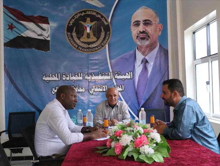 العميد مهدي يلتقي وفد الصليب الأحمر ويبحث توسيع التدخلات الإنسانية بالضالع