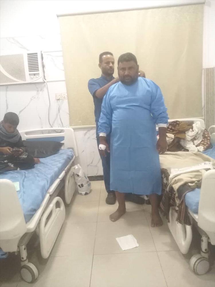 مدير صندوق النظافة والتحسين بأحور يُجري عملية تكميم معدة في مستشفى النقيب