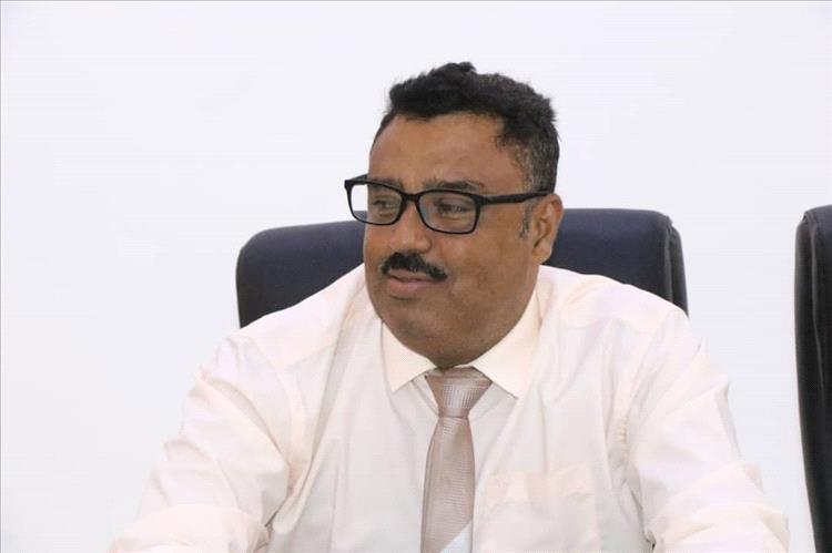 الكمالي يشارك في ندوة "دور الصحف الورقية في مدينة تعز" الأحد القادم