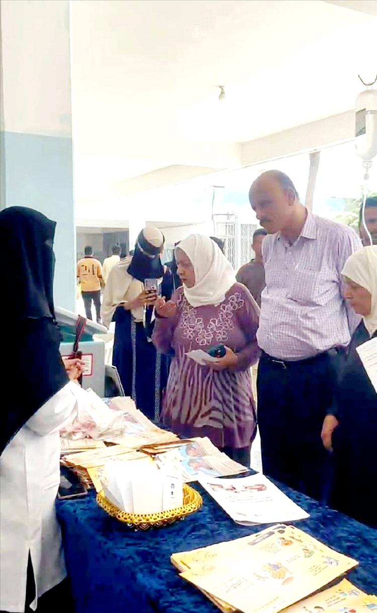 جامعة عدن تحتفي  باليوم العالمي للتمريض بمعرض علمي مفتوح في كلية التمريض
