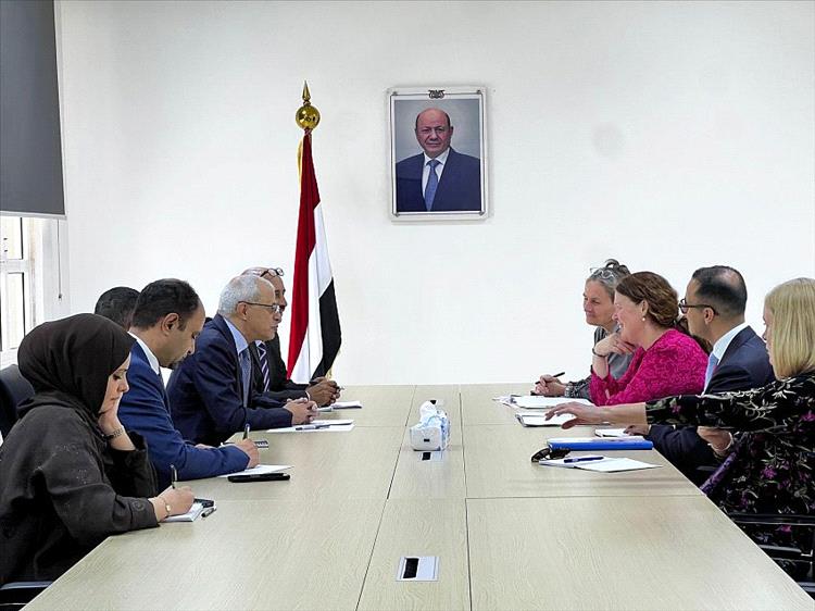نعمان يبحث مع نائبة وزير التعاون الدولي الهولندية الدعم التنموي والإنساني