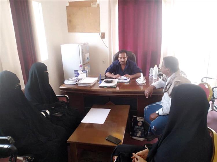 الشيخ السعدي يلتقي قيادة دائرة المرأة بمؤتمر حضرموت الجامع بالشحر ويوجّه بإقامة ندوة حول الحكم الذاتي