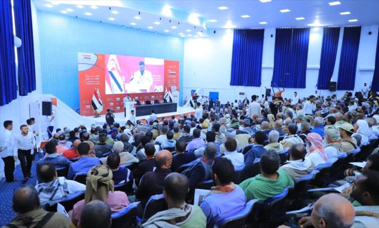 البيان الختامي للقاء التشاوري للمقاومة الشعبية .. يدعو لاصطفاف وطني جامع “لاستعادة الدولة وإنهاء الانقلاب الحوثي”
