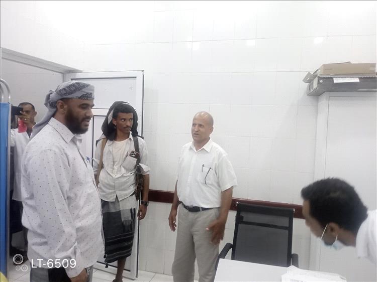 مدير عام ذوباب المندب يناقش مع قائد اللواء 17 عمالقة جوانب التنسيق المشترك