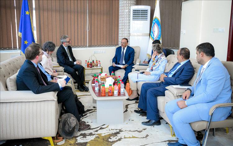 وزير النقل يبحث مع بعثة سفراء الاتحاد الأوروبي اوجه التعاون المشترك بمجال دعم قطاعات النقل