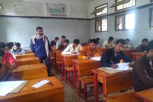 هدوء وانضباط في امتحانات الثانوية العامة بثانوية صلاح الدين في العقلة بالضالع