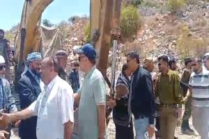 لبعوس يافع  تستقبل وفد من مؤسسة تواصل للاطلاع على انشاء مركز صحي بمنطقة بين المحاور
