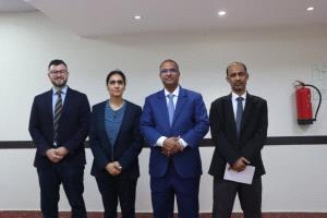 وزير الشؤون الاجتماعية يلتقي  بسعادة سفيرة المملكة المتحدة (بريطانيا) لدى بلادنا