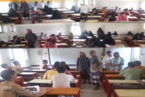 مدير التربية والتعليم طورالباحة يواصل زياراته التفقدية لسير الإمتحانات .