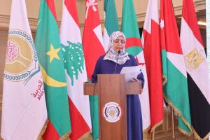 اليمن يشارك في مؤتمر المرأة العربية ويؤكد التزامه بحماية النساء من العنف السيبراني