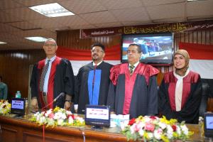 جامعة المنصورة تمنح الاعلامي أحمد هاشم السيد درجة الماجستير بامتياز وتوصي بطباعة رسالته