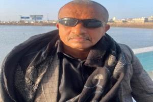 عدن الغد - تضامنًا مع حرية الصحافة: حكم بسجن عدنان الأعجم شهرين مع النفاذ في قضية نشر صحفي