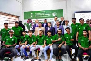 الوصابي يتفقد سير تنفيذ مشاريع مهنية في المكلا ويشيد بدعم مركز الملك سلمان في تأهيل قدرات الشباب اليمني
