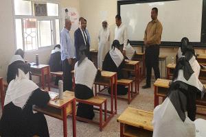 الوكيل العامري يتفقد سير الامتحانات النهائية لطلاب الثانوية العامة بوادي حضرموت
