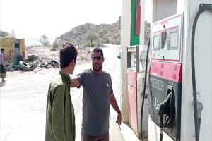الصناعة والتجارة بالحصين ينفذ نزول إلى محطات الوقود للإطلاع على الأسعار