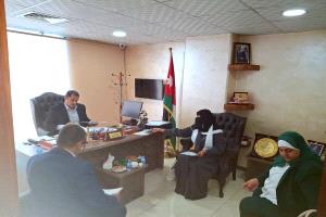عضو رئاسة مؤتمر حضرموت الجامع تلتقي أمين عام حزب النهج الجديد الأردني