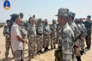 رئيس مصلحة خفر السواحل يبحث مع محافظ أبين سُبل دعم وتعزيز أداء وحدات خفر السواحل بالمحافظة