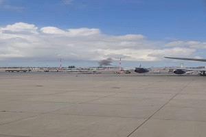 الحوثيون يقصفون مطار بن جوريون في اسرائيل وتعليق للرحلات