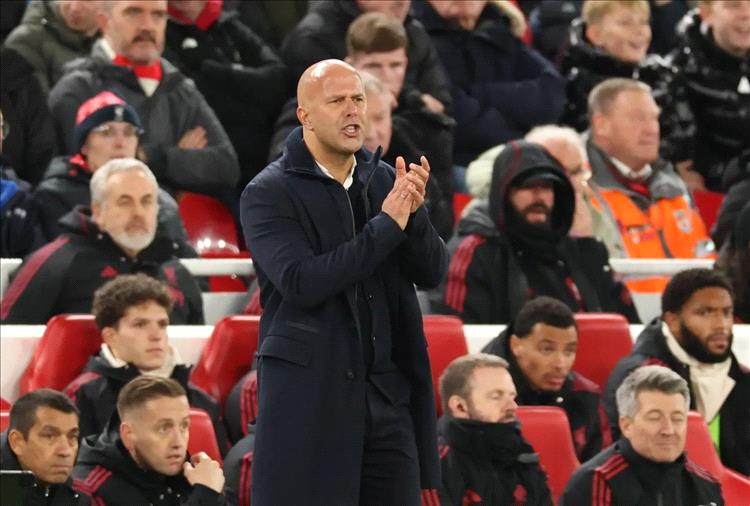 سلوت: ليفربول كان محظوظاً أمام أستون فيلا