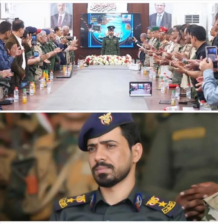 العميد عبدربه الفقير يهنئ العقيد الركن صالح باسمير بحصوله على الماجستير