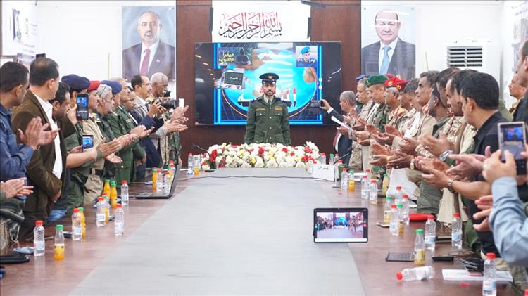 الباحث العقيد صالح باسمير ينال درجة الماجستير من الأكاديمية العسكرية العليا كلية القيادة والأركان بعدن