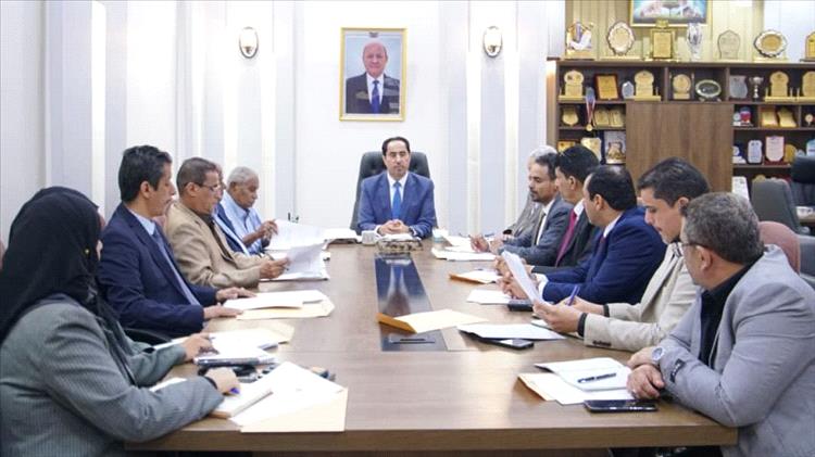 اجتماع برئاسة البكري يناقش آليات إعداد خطط وموازنات قطاعات وزارة الشباب والرياضة