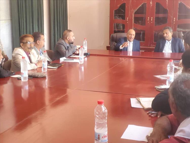 نائب وزير الصناعة والتجارة يزور محافظة أبين لبحث سبل تطوير القطاع الصناعي والاستثماري