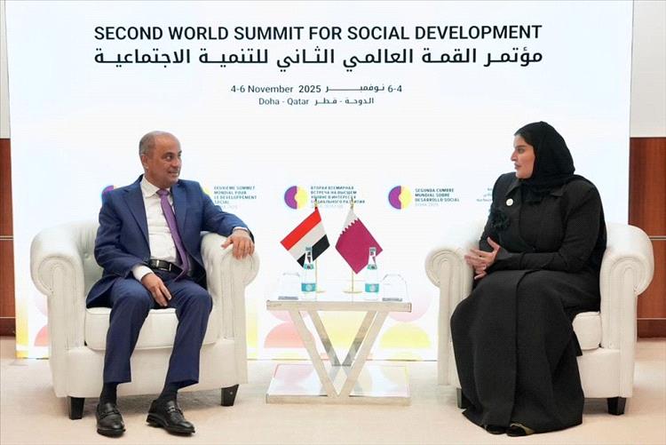 رئيس الوزراء يلتقي وزيرة الدولة للتعاون الدولي القطرية