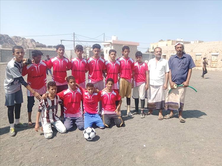 انطلاق الدوري الكروي بمدرسة الصمود للتعليم الثانوي بمديرية الملاح