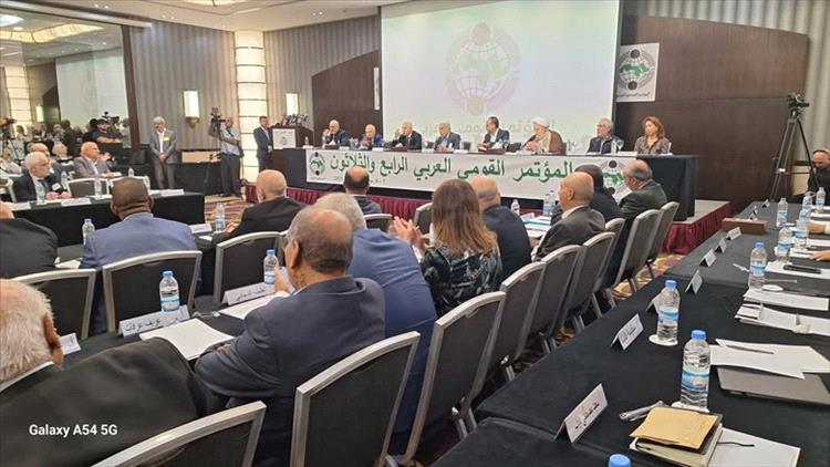 سخط شعبي واسع على حضور شخصيات سياسية "المؤتمر القومي العربي" بمشاركة الــحـوثى