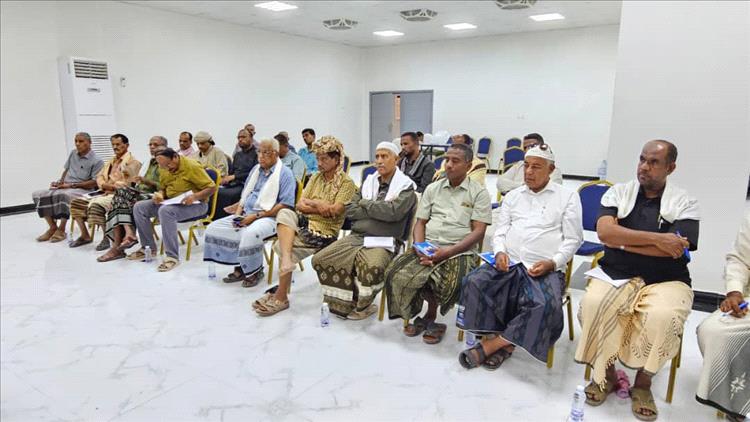 حضرموت.. اللجنة الإعلامية بفرع اتحاد كرة القدم تعقد اجتماع لتوزيع المهام بين الاعضاء