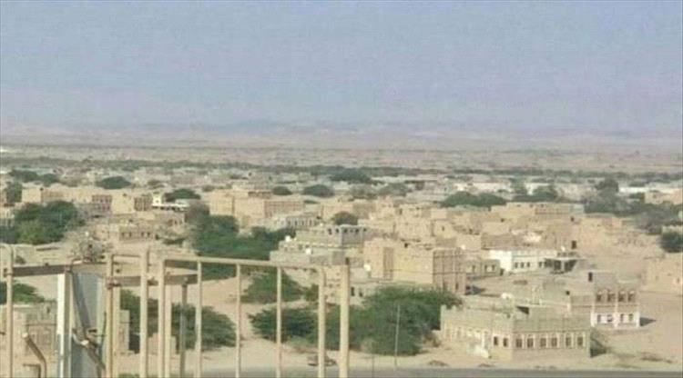 أبناء مديرية أحور يناشدون وزارة الاتصالات بشأن ضعف شبكة يمن موبايل وخدمة الإنترنت