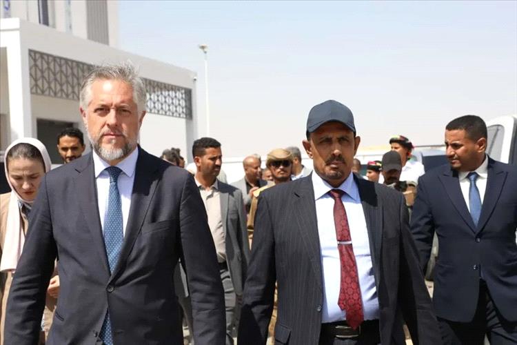 انطلاقة اقتصادية نوعية بحضرموت.. افتتاح مركز الصادرات السمكية الأحدث على مستوى اليمن