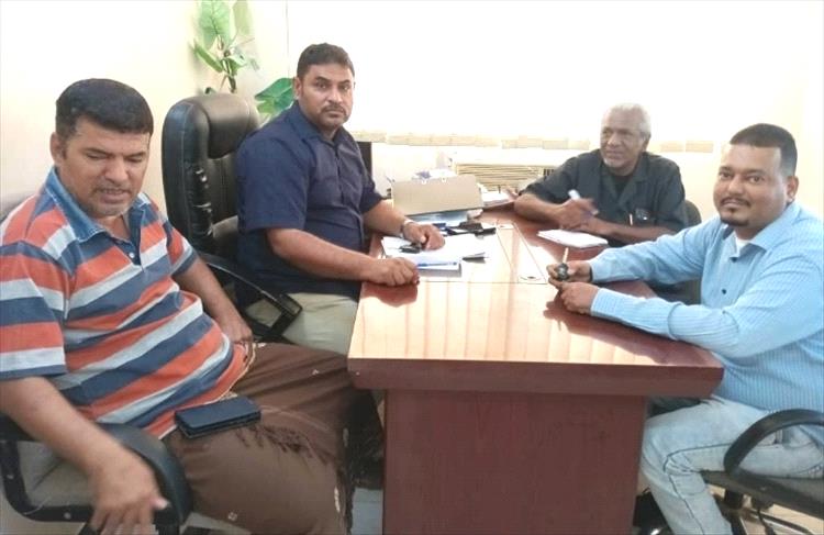 منتدى أصدقاء الإعلاميين يزور منشأة غاز بروم بحضرموت