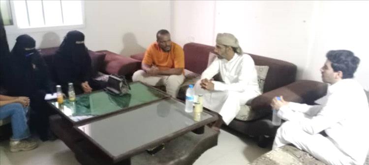 اللجنة التنظيمية والإشرافية الميدانية تواصل استعداداتها لفعالية “اليوم العالمي للصقور – الحارث 2025” بالمكلا