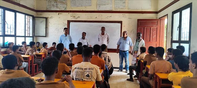 القائم بأعمال مدير تربية خنفر يتفقد سير العملية التعليمية في مدارس جعار