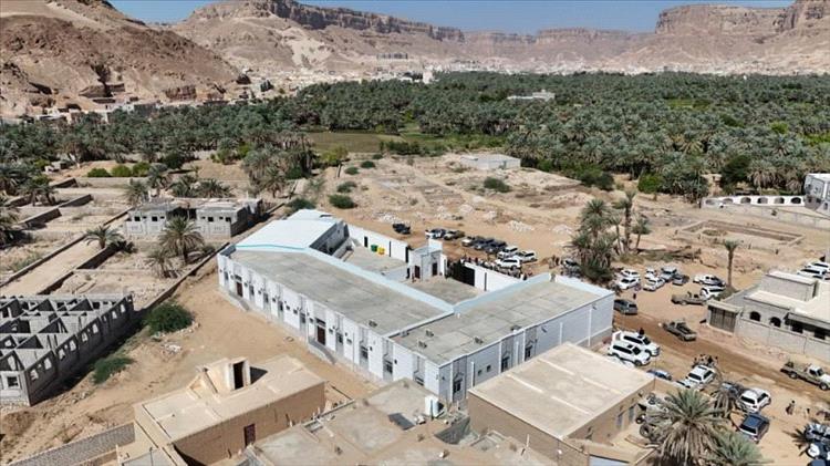 محافظ حضرموت يفتتح مركز الصادرات الزراعية بمديرية تريم بتمويل من الاتحاد الأوروبي