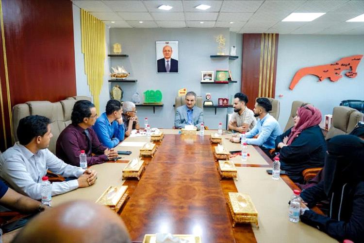 لملس يطلع على الاستعدادات لتنظيم مهرجان عدن للشعوب والتراث الدولي