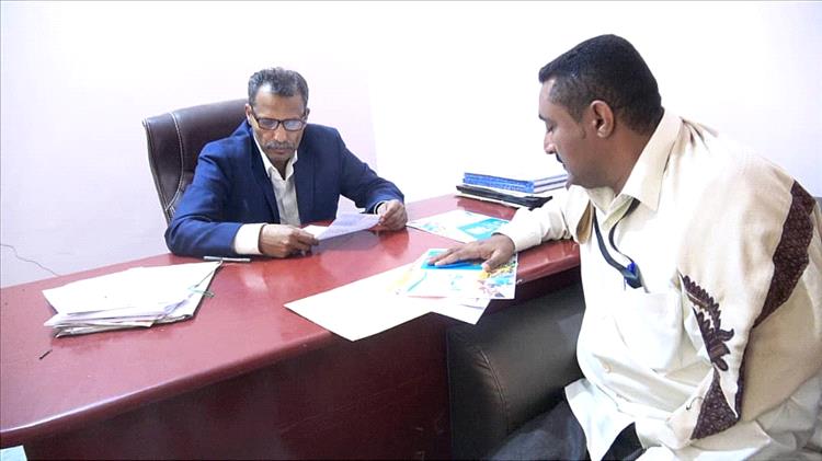 في لقاء جمعه برئيسها.. محافظ أبين يثني على جهود مؤسسة "تراحم" الإنسانية في خدمة المجتمع