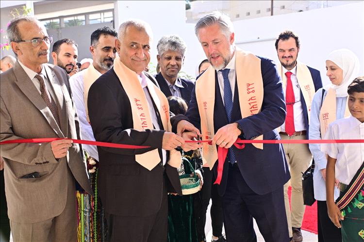 سفير الاتحاد الاوروبي لدى اليمن يدشّن المساحات الثقافية الإبداعية بمركز سيئون الإبداعي
