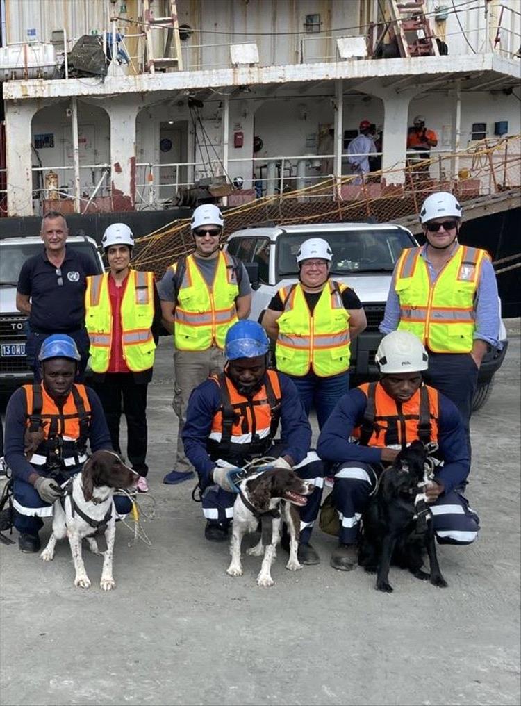 سفيرة بريطانيا: نؤكد دعمنا لـ“يونفيم” ودورها في ضمان تدفق المساعدات ومنع التهريب إلى اليمن